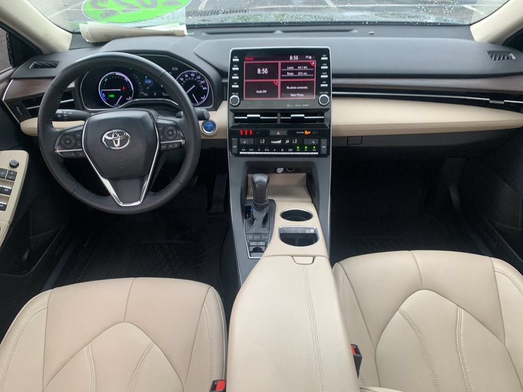 Used 2022 Toyota Avalon XLE w/ Moonroof Package FWD image 16