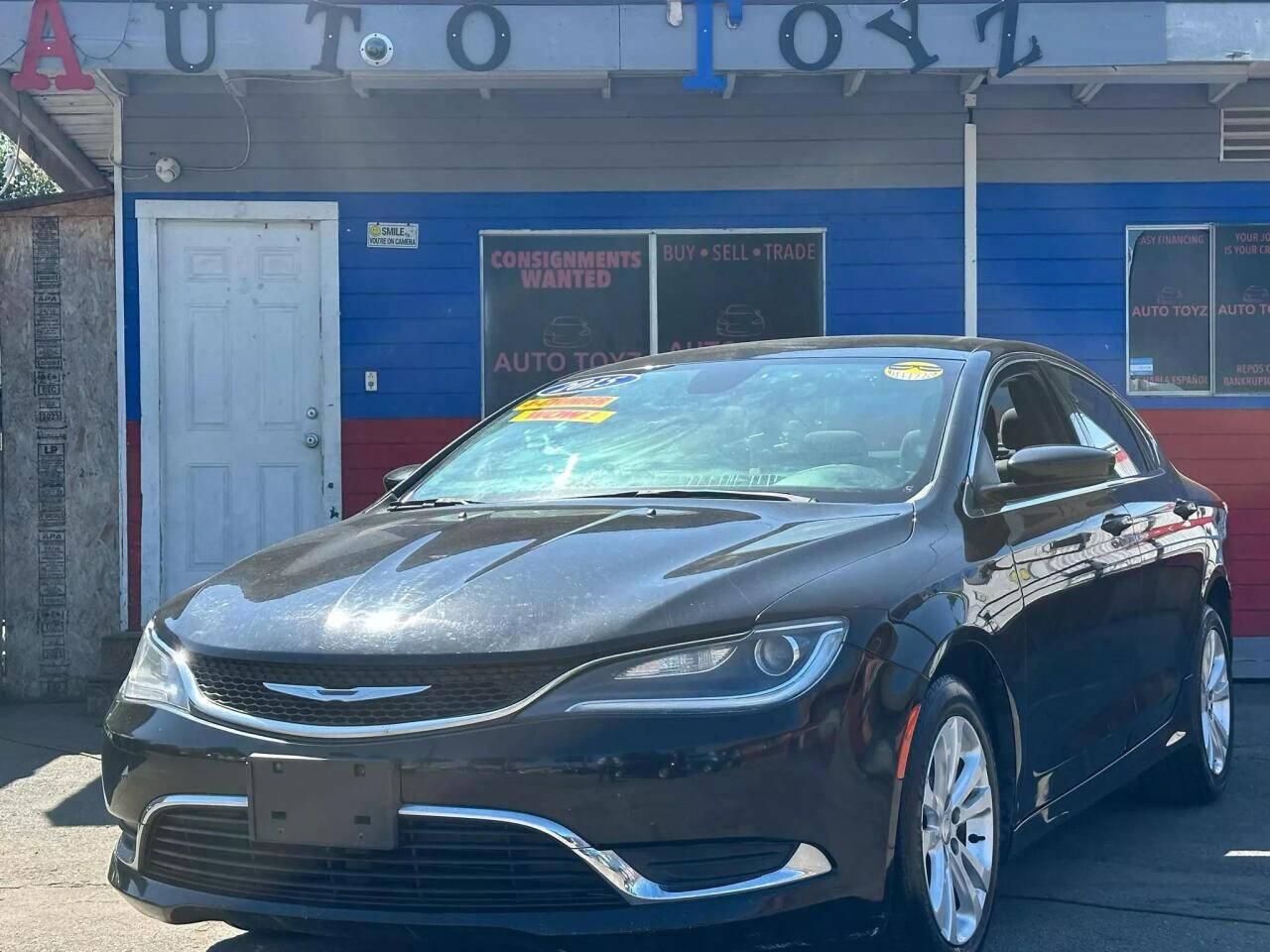 Used 2015 Chrysler 200 Limited w/ Convenience Group