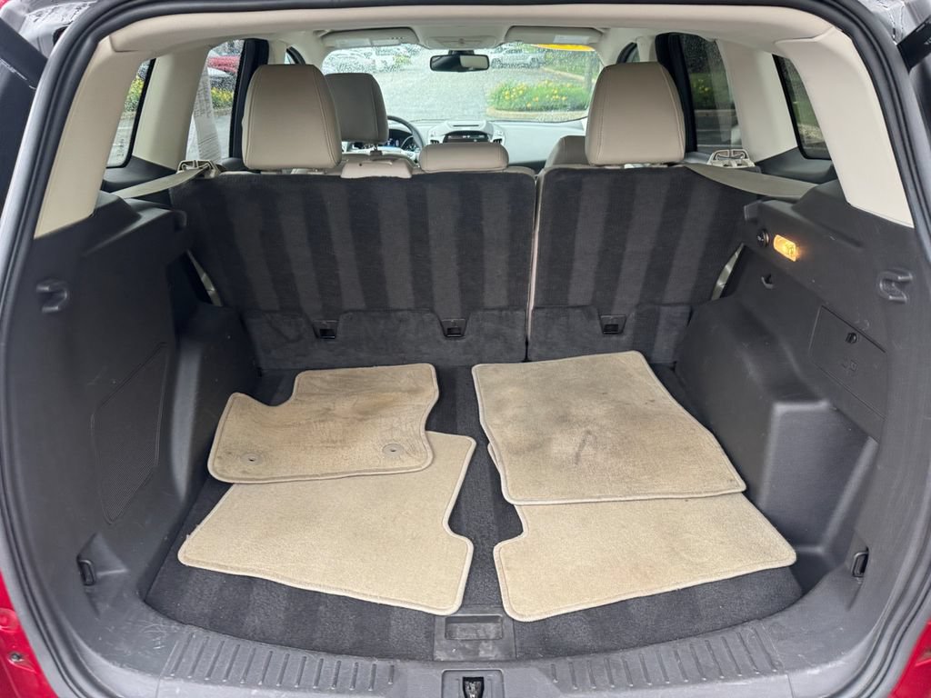 Used 2014 Ford Escape Titanium FWD image 16