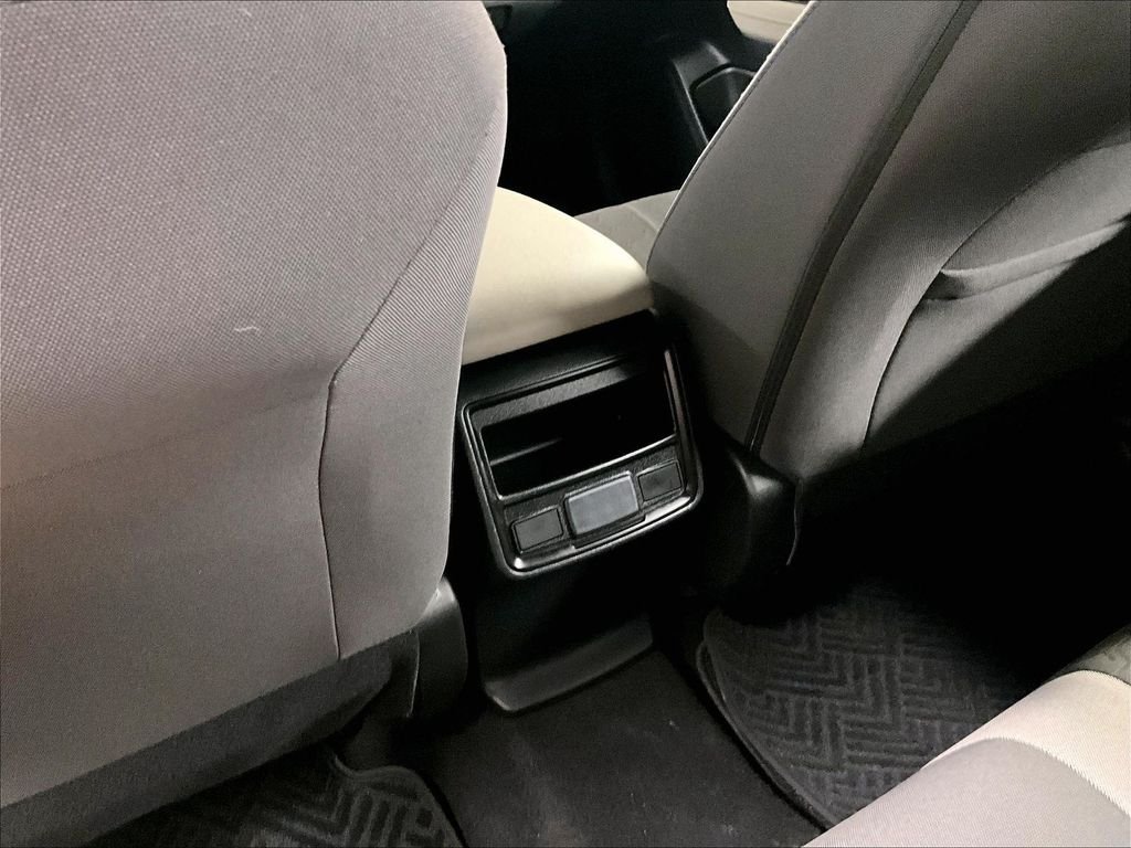 Used 2025 Subaru Forester AWD/4WD image 25