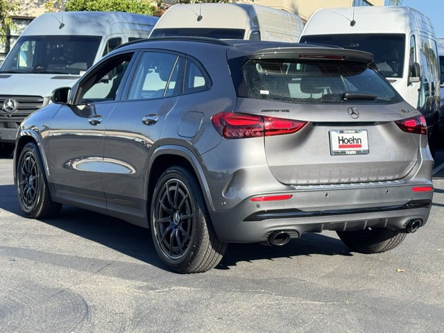 New 2026 Mercedes-Benz GLA 35 AMG 4MATIC image 7