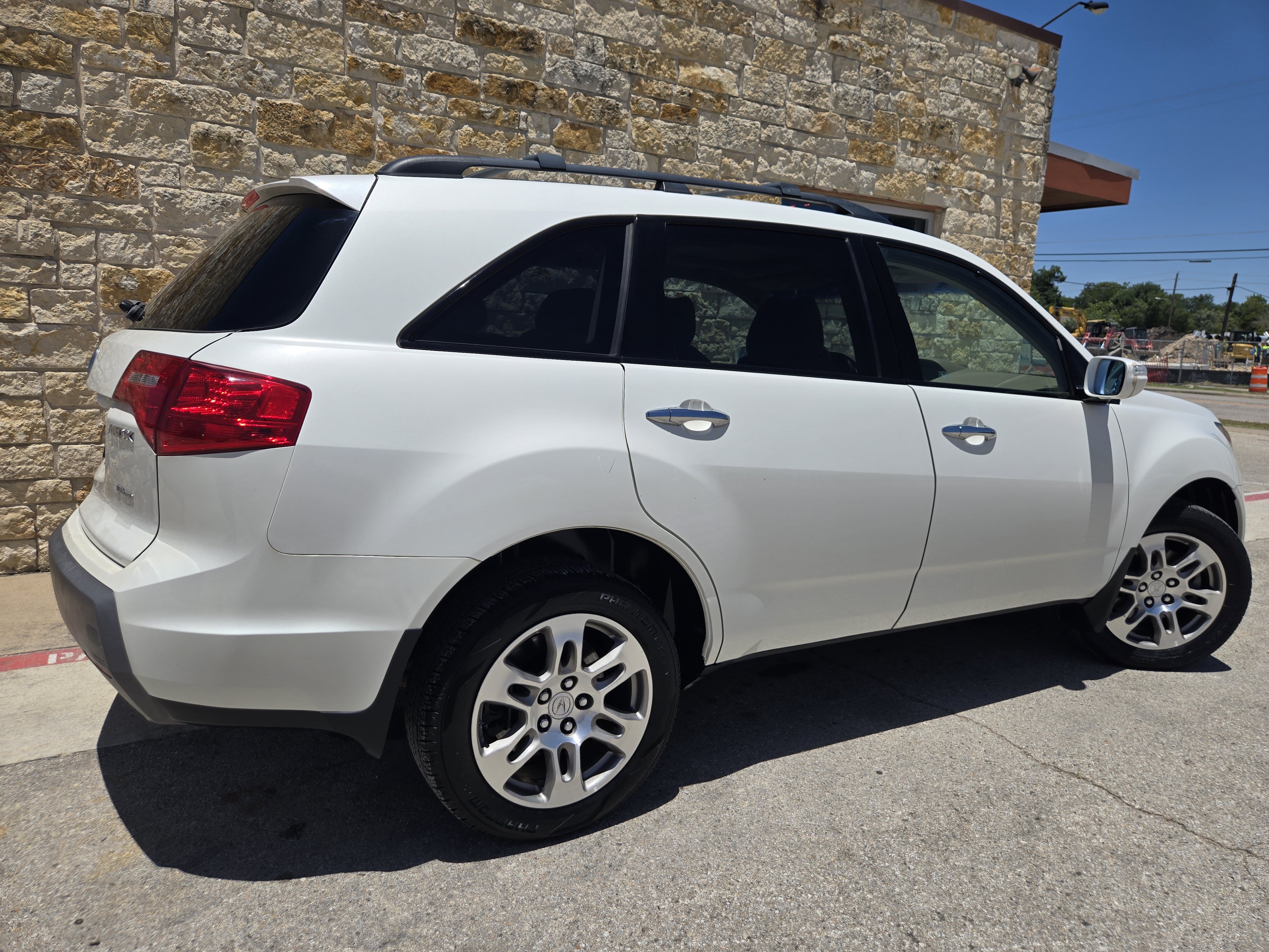 Used 2008 Acura MDX w/ Tech & Entertainment Pkg AWD/4WD image 21