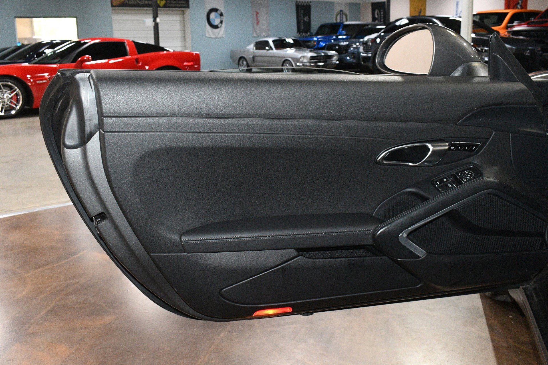 Used 2013 Porsche 911 Carrera RWD image 45