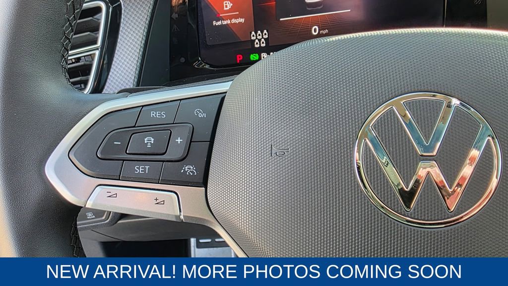 Used 2024 Volkswagen Atlas Peak Edition SE image 16