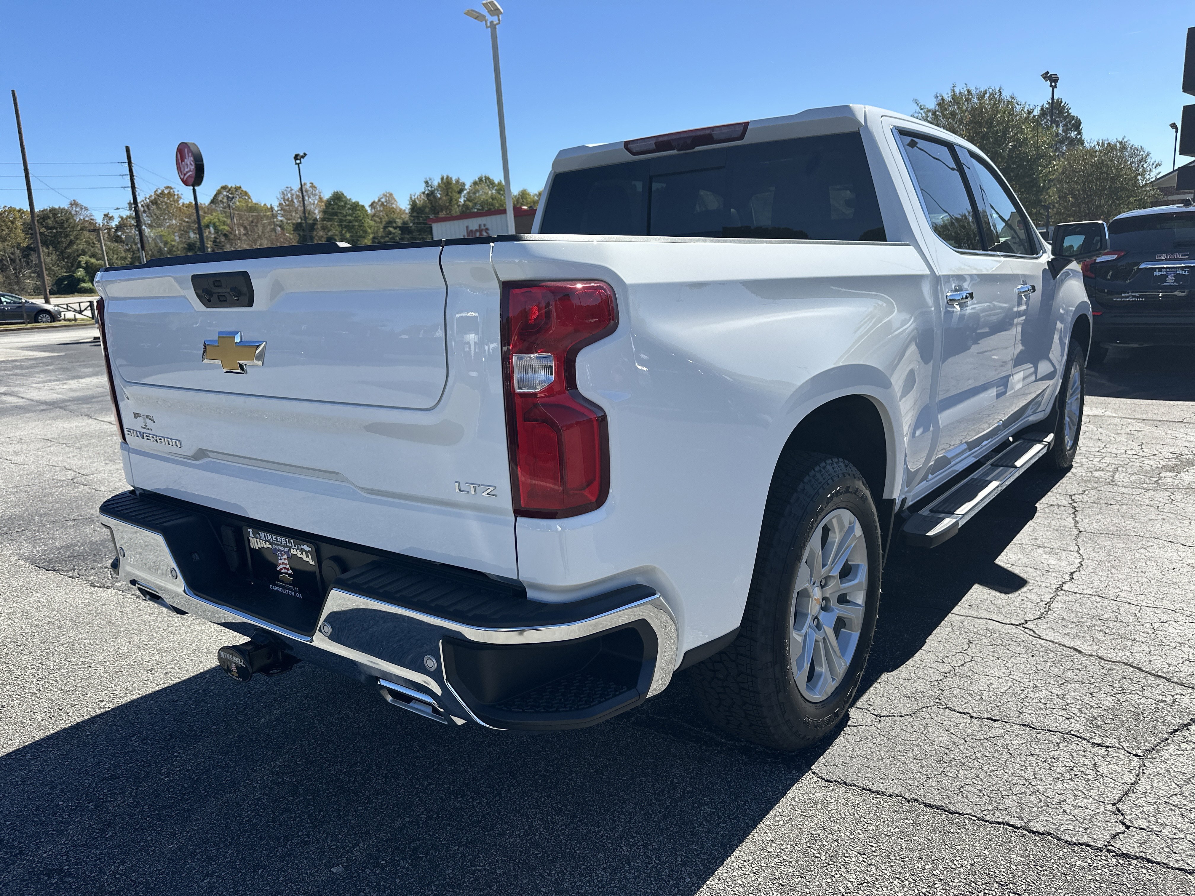 New 2026 Chevrolet Silverado 1500 LTZ image 9