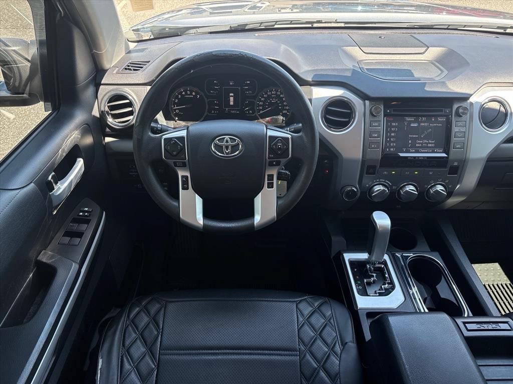Used 2019 Toyota Tundra SR5 w/ SR5 Upgrade Package AWD/4WD image 13