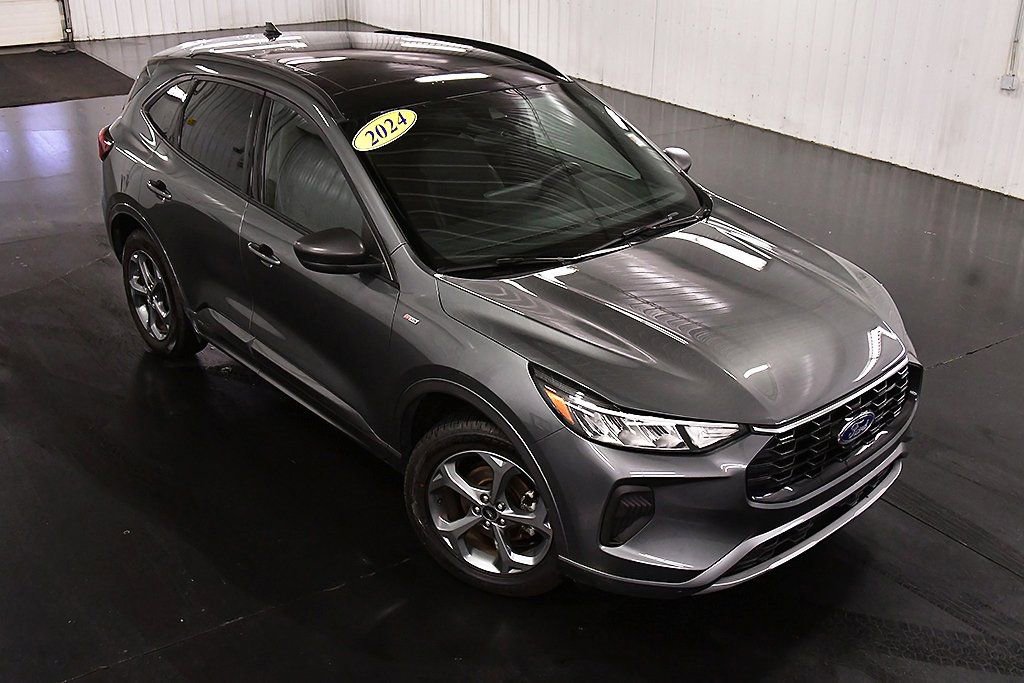 Used 2024 Ford Escape ST-Line w/ Tech Pack #1 image 15