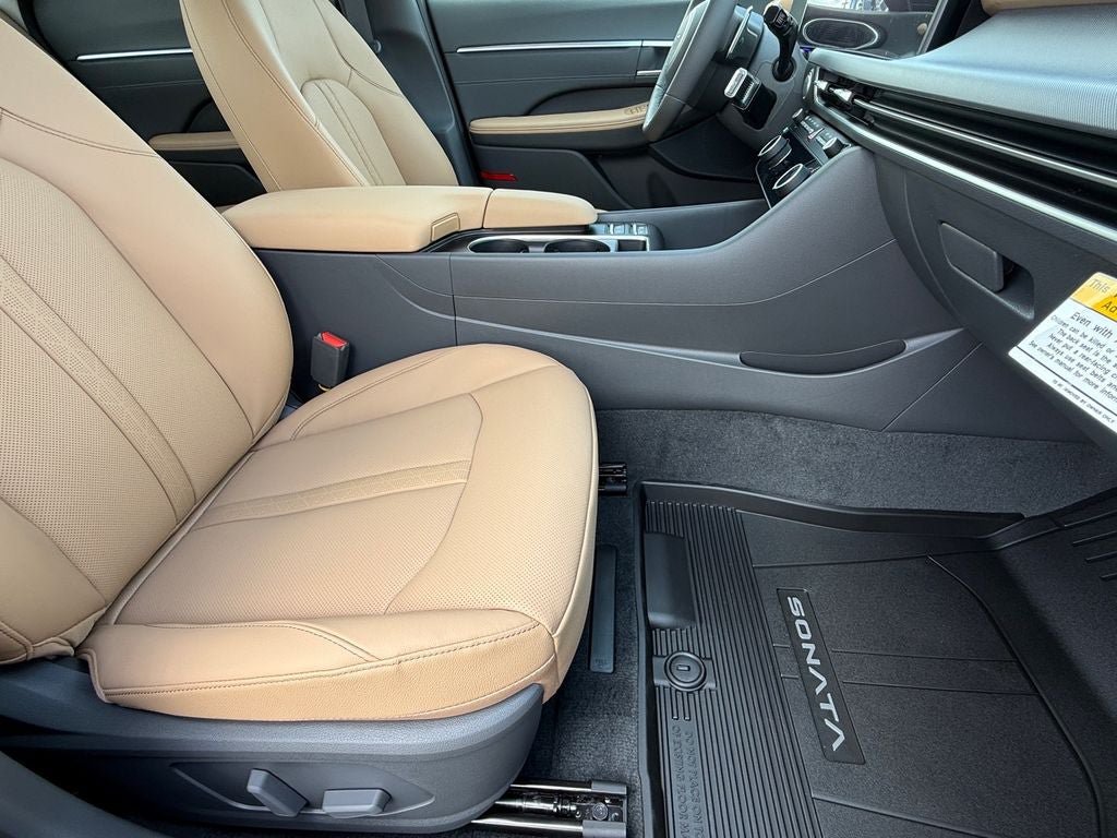 New 2026 Hyundai Sonata Limited FWD image 10