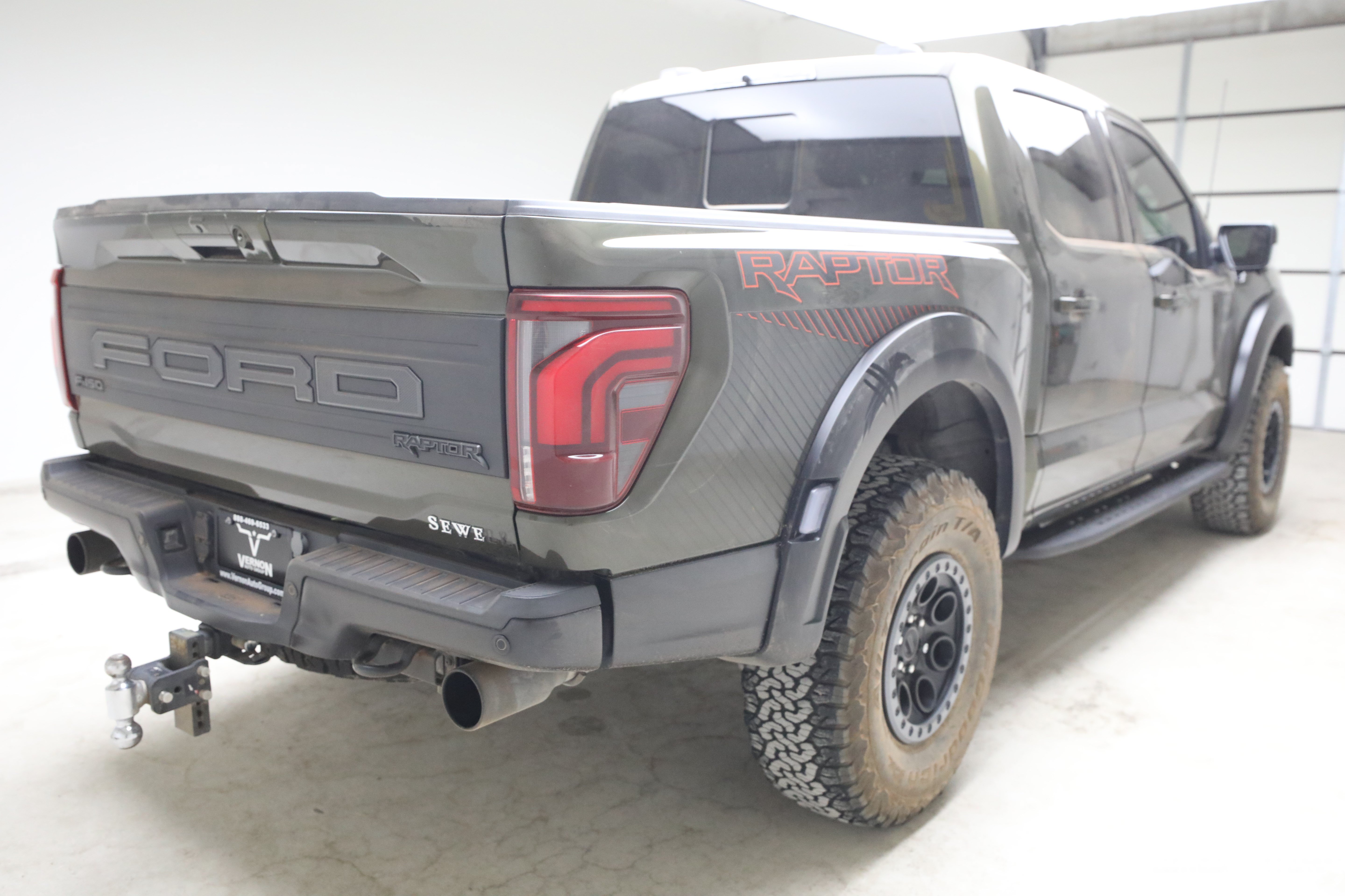 Used 2024 Ford F150 Raptor AWD/4WD image 4