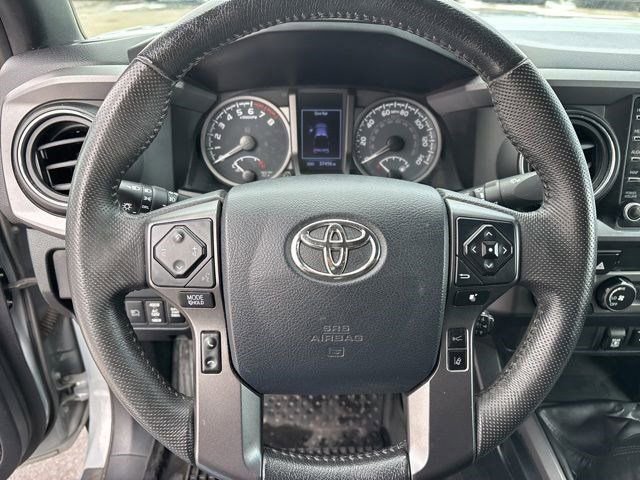 Used 2020 Toyota Tacoma TRD Off-Road image 16