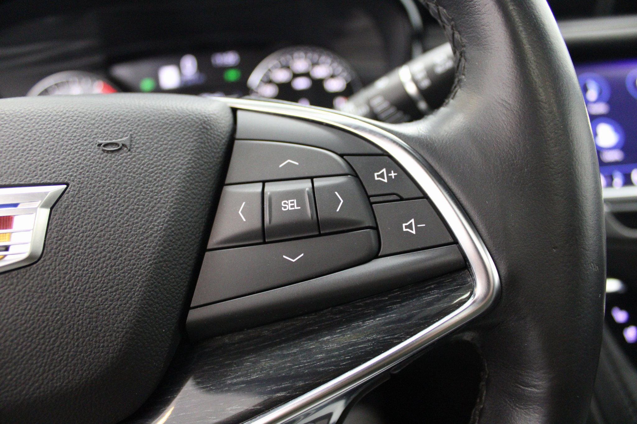 Used 2023 Cadillac XT5 Premium Luxury image 43