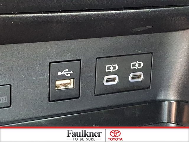 Certified 2025 Toyota Camry SE FWD image 22