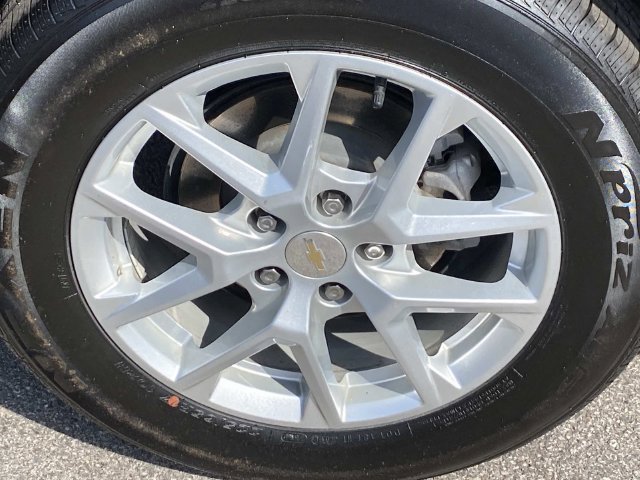 Used 2024 Chevrolet Equinox LT FWD image 28