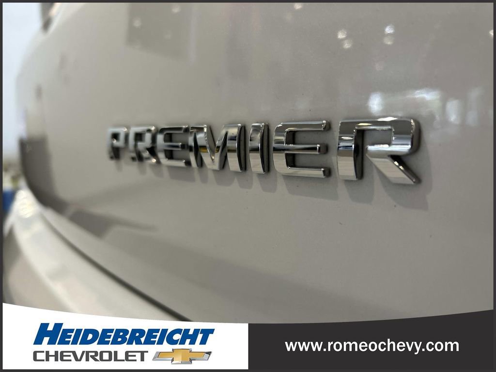 Used 2023 Chevrolet Traverse Premier w/ LPO, Floor Liner Package AWD/4WD image 37