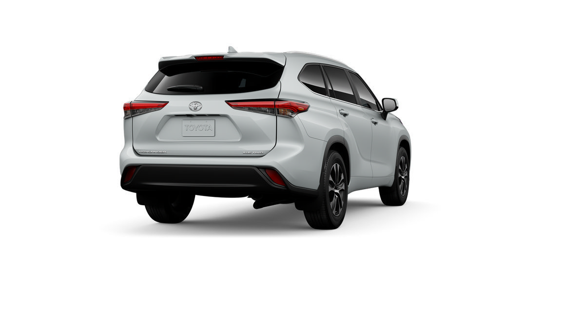 New 2026 Toyota Highlander AWD image 9