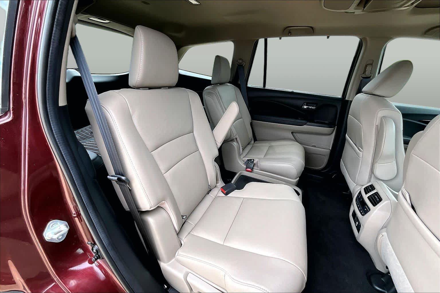 Used 2022 Honda Pilot Touring image 20