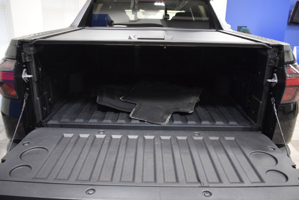 Used 2022 Hyundai Santa Cruz SEL w/ Activity Package image 13