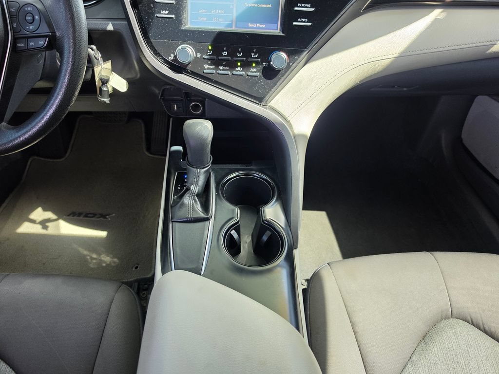 Used 2019 Toyota Camry LE FWD image 27