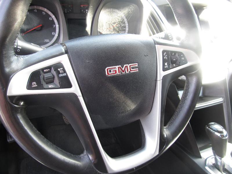 Used 2017 GMC Terrain SLE w/ Convenience Package image 13