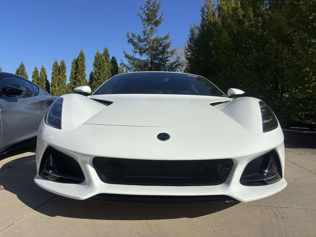 New 2025 Lotus Emira image 2