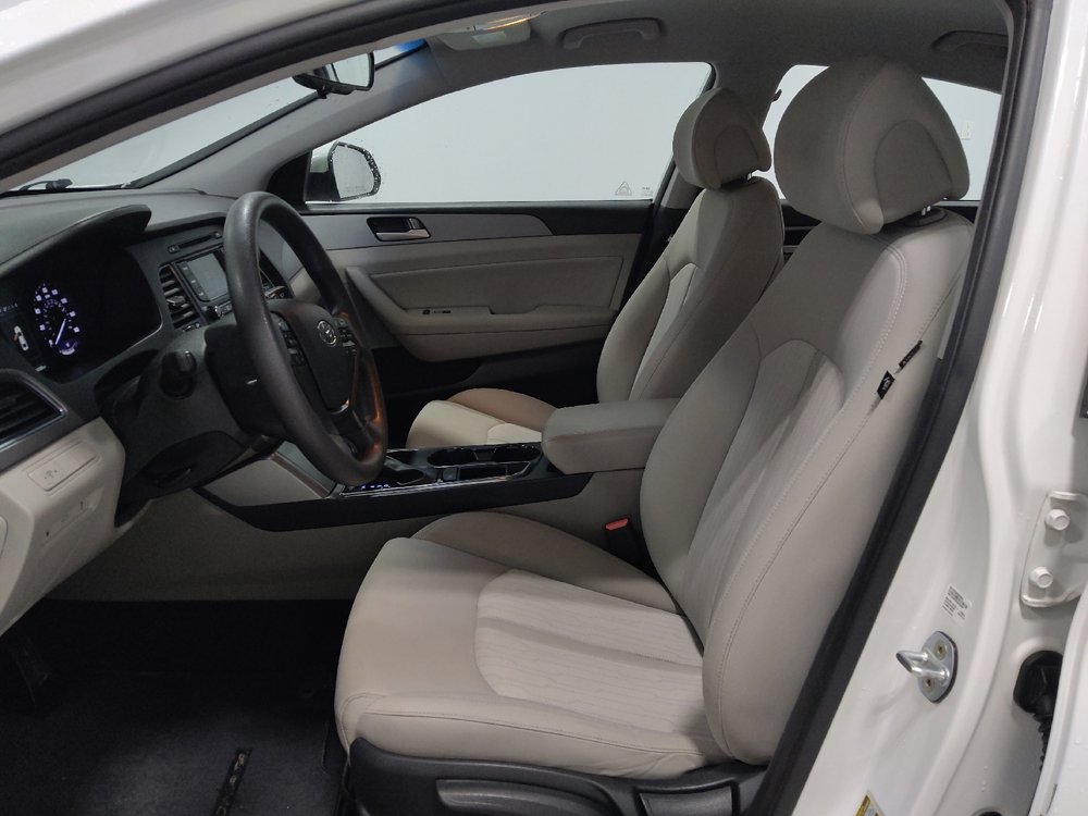 Used 2016 Hyundai Sonata SE image 17