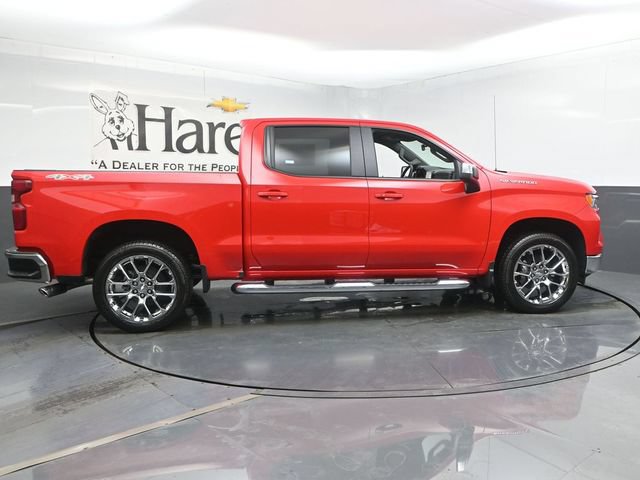 New 2026 Chevrolet Silverado 1500 LT w/ Leather Package AWD/4WD image 15