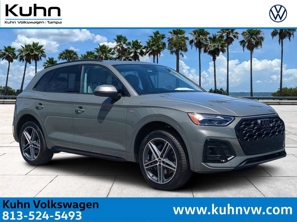 Used 2023 Audi Q5 e Premium Plus w/ Premium Plus Package AWD/4WD image 1