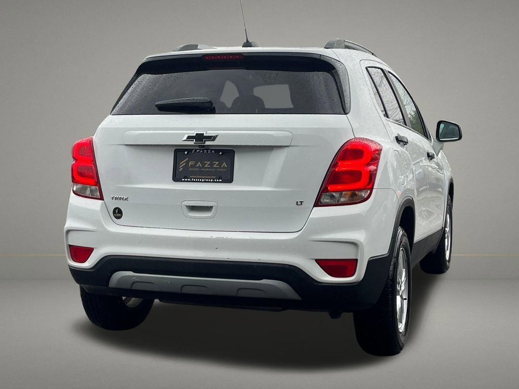 Used 2020 Chevrolet Trax LT w/ LT Convenience Package FWD image 5