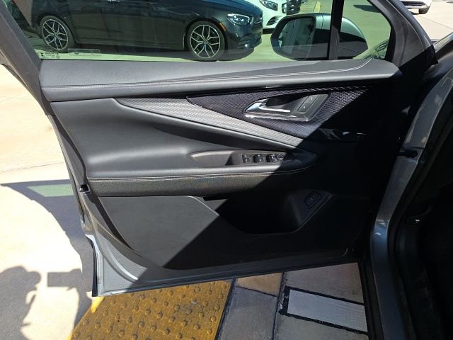 Used 2024 Chevrolet Blazer EV LT image 11