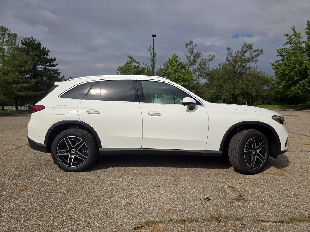 New 2027 Mercedes-Benz GLC 300 4MATIC image 18