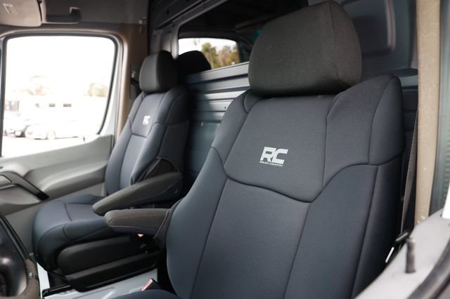 Used 2016 Mercedes-Benz Sprinter 2500 image 6