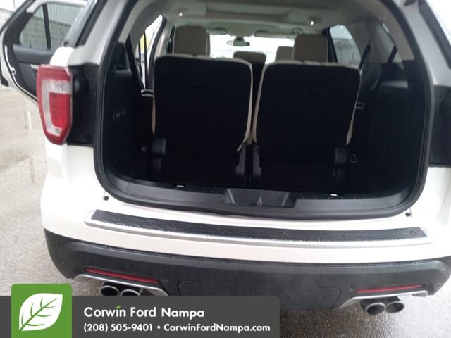 Used 2018 Ford Explorer Platinum image 28