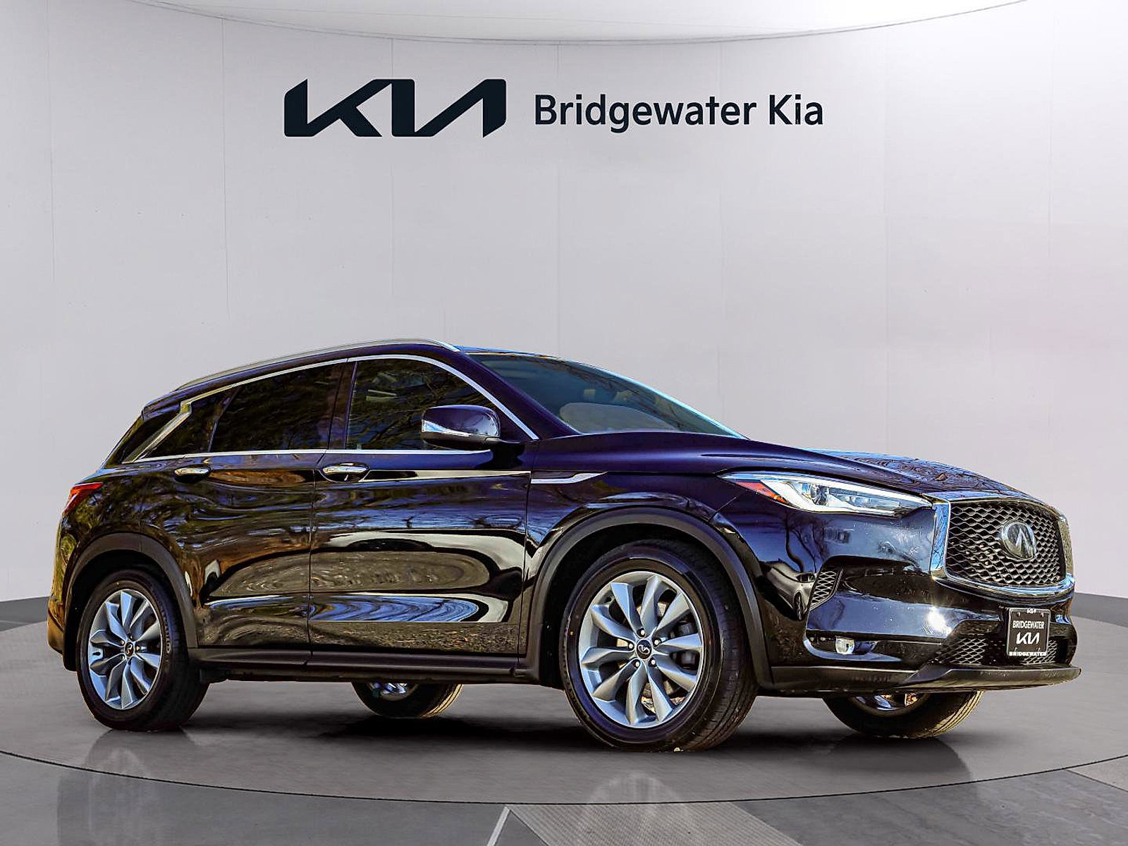 Used 2020 INFINITI QX50 Luxe w/ Navigation Package image 7