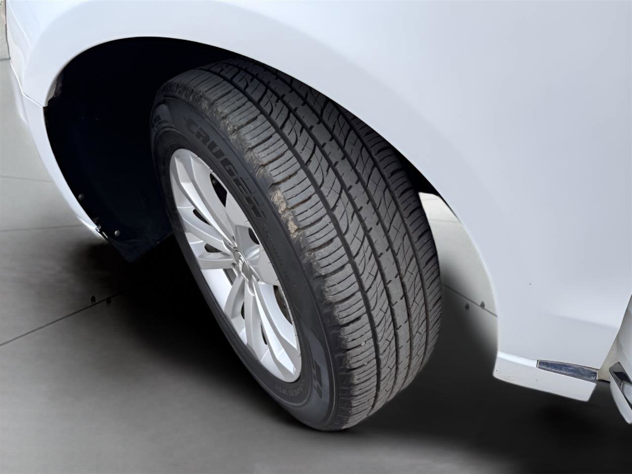 Used 2014 Audi Q5 2.0T Premium w/ Lighting Package AWD/4WD image 30