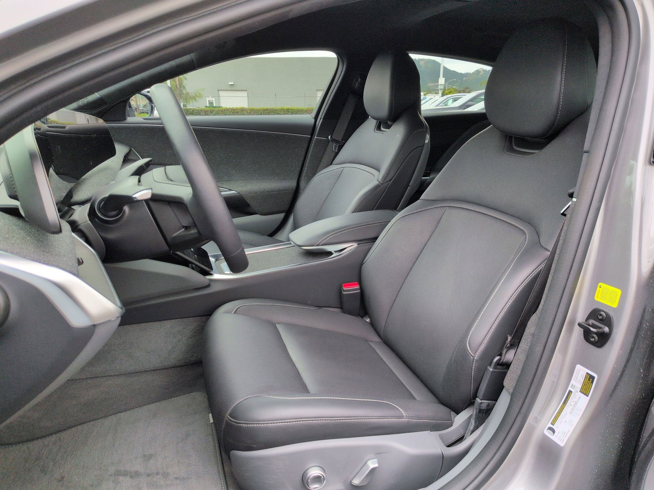 Used 2024 Lucid Air Pure image 16