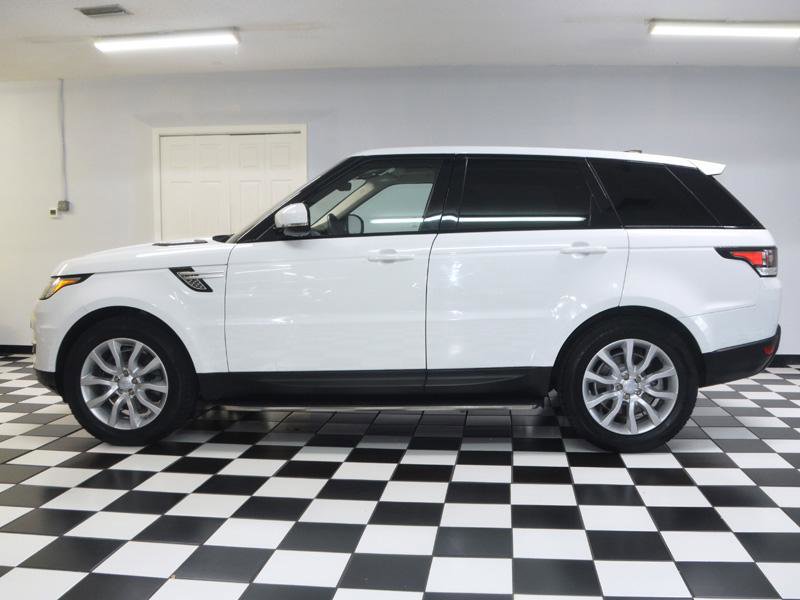 Used 2017 Land Rover Range Rover Sport HSE image 6