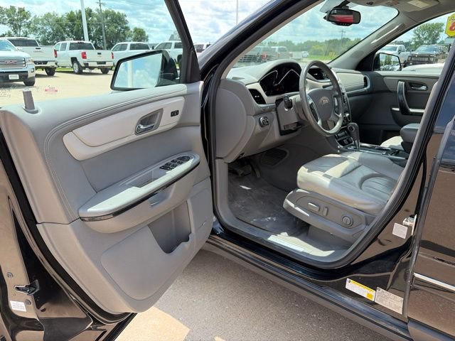 Used 2016 Chevrolet Traverse LTZ AWD/4WD image 9