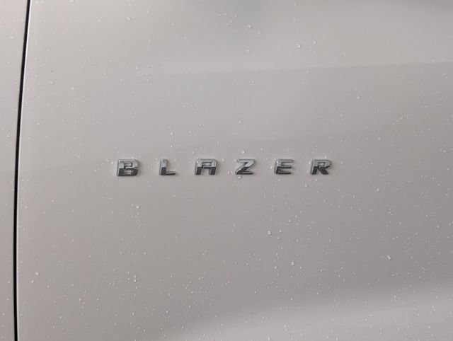 Certified 2023 Chevrolet Blazer Premier w/ Driver Confidence II Package image 5