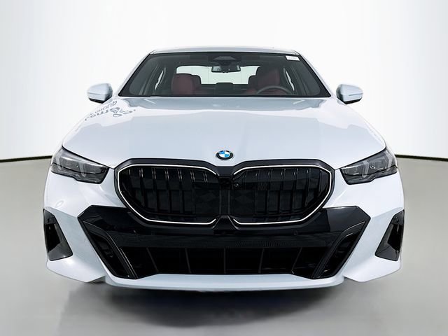 Used 2025 BMW 530i xDrive 530i xDrive w/ M Sport Package image 2