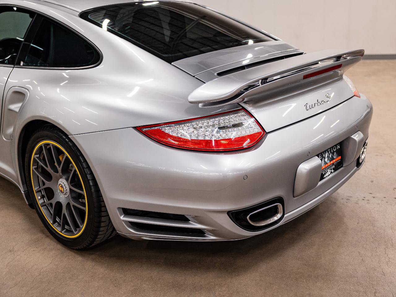 Used 2011 Porsche 911 Turbo S AWD/4WD image 34