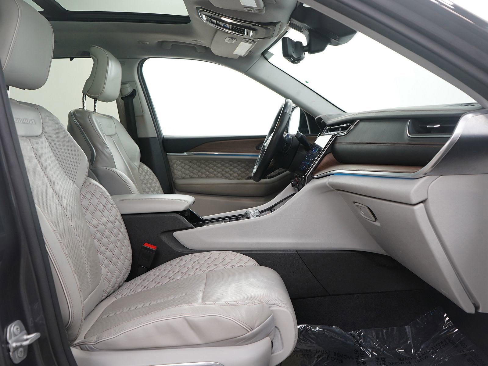 Used 2021 Jeep Grand Cherokee L Summit w/ Advanced Protech Group IV image 14