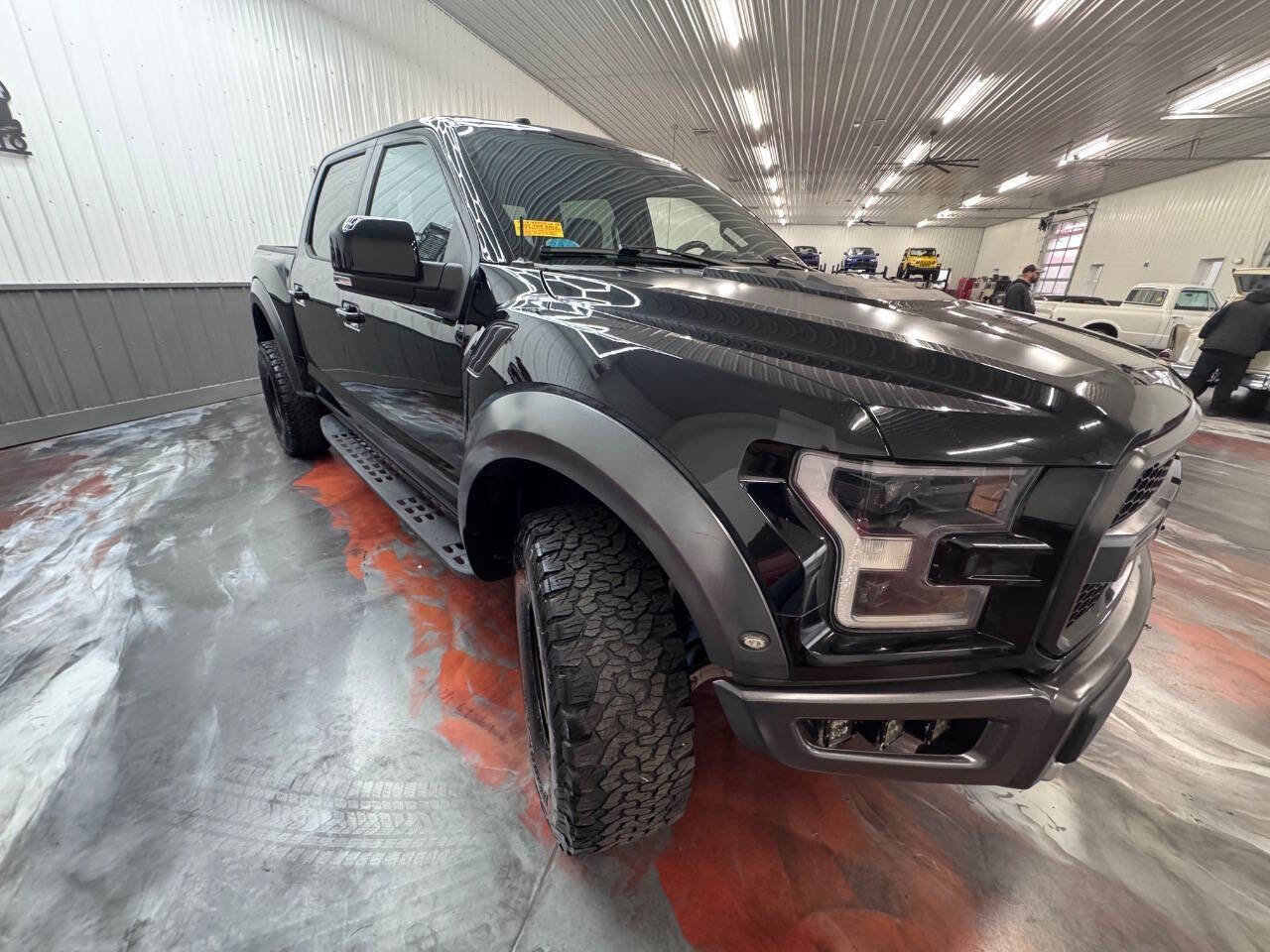 Used 2018 Ford F150 Raptor w/ Equipment Group 802A Luxury AWD/4WD image 8