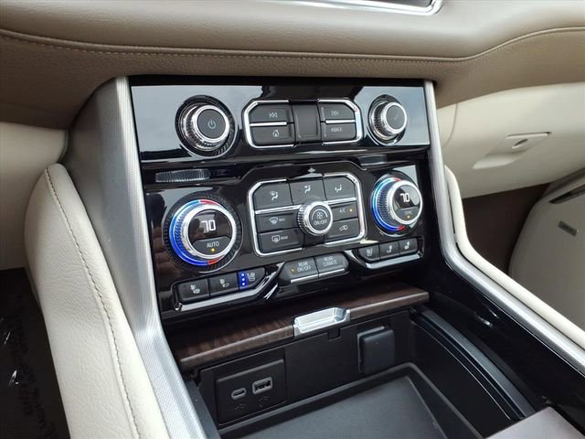 Used 2023 GMC Yukon Denali AWD/4WD image 35