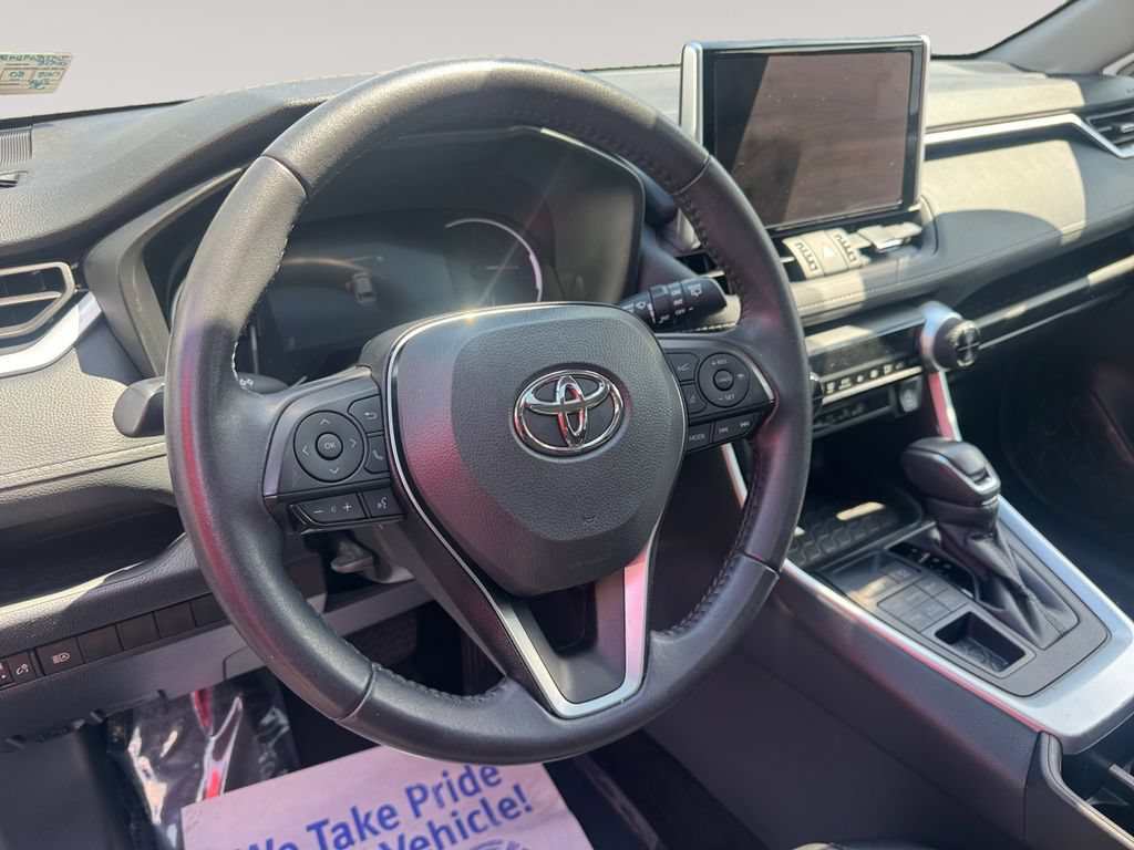 Used 2024 Toyota RAV4 XLE Premium AWD/4WD image 12