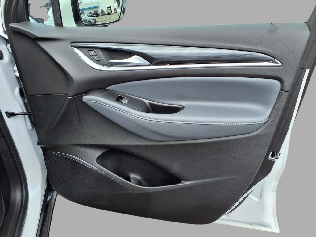 Used 2023 Buick Enclave Essence w/ Experience Buick Package image 11