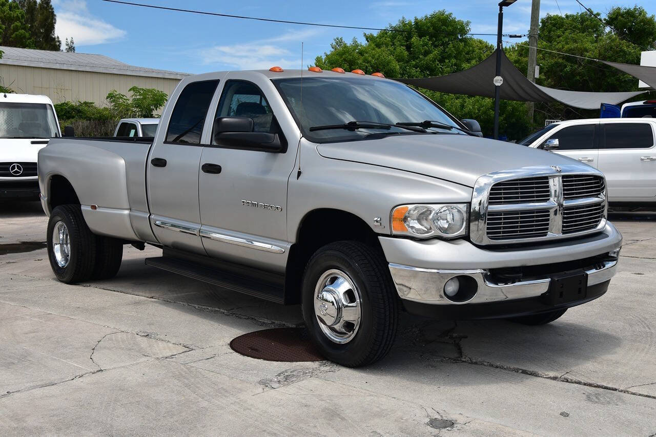 Used 2004 Dodge Ram 3500 Truck SLT w/ Trailer Tow Group AWD/4WD image 1