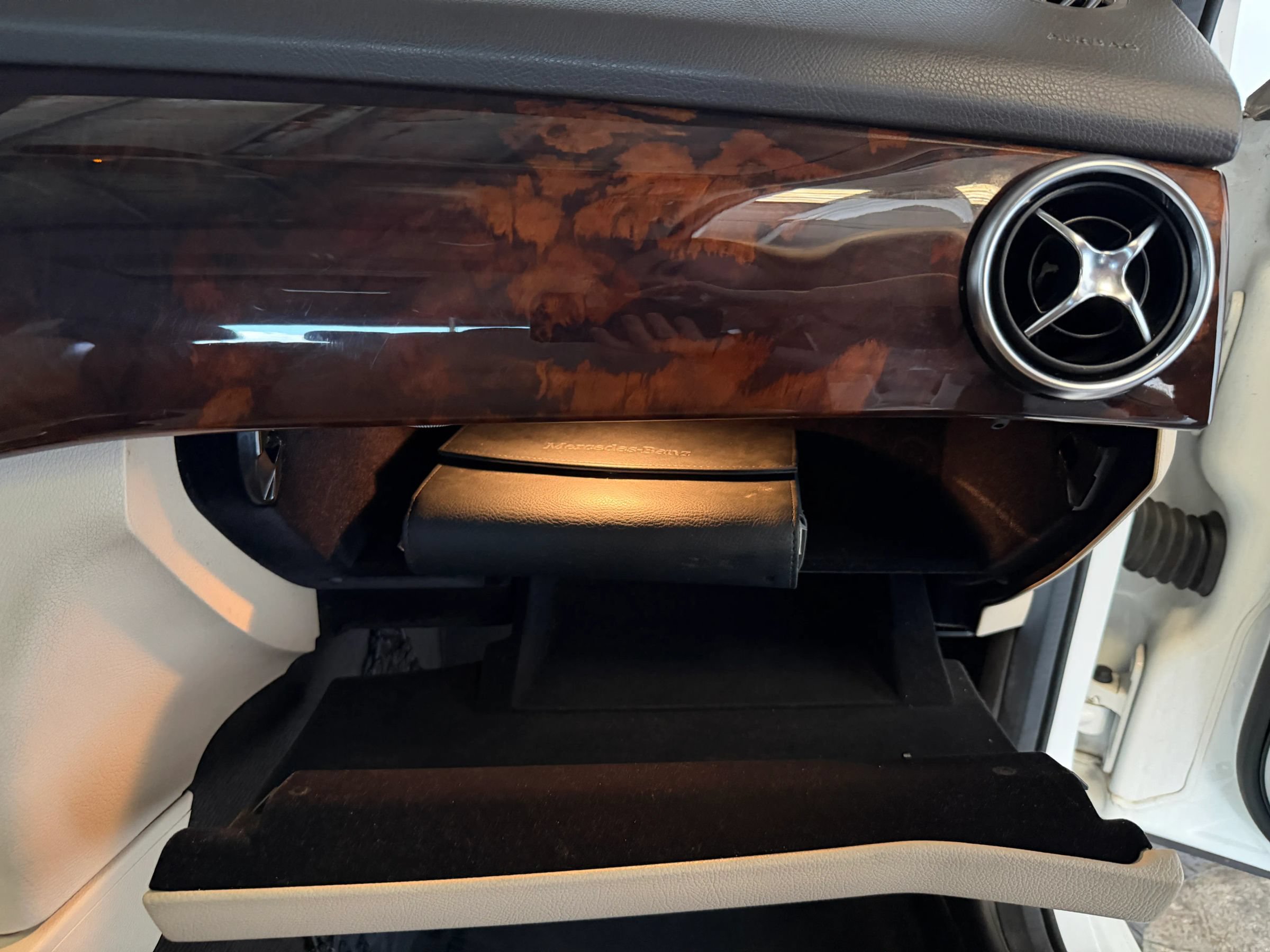 Used 2013 Mercedes-Benz GLK 350 4MATIC image 35