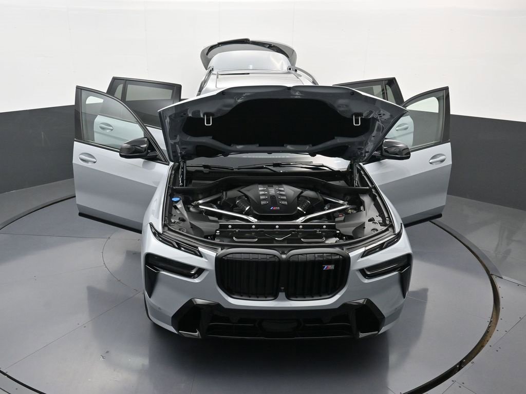 New 2026 BMW X7 M60i w/ Executive Package image 50