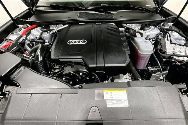 Used 2025 Audi A6 Premium Plus w/ Premium Plus Package AWD/4WD image 5