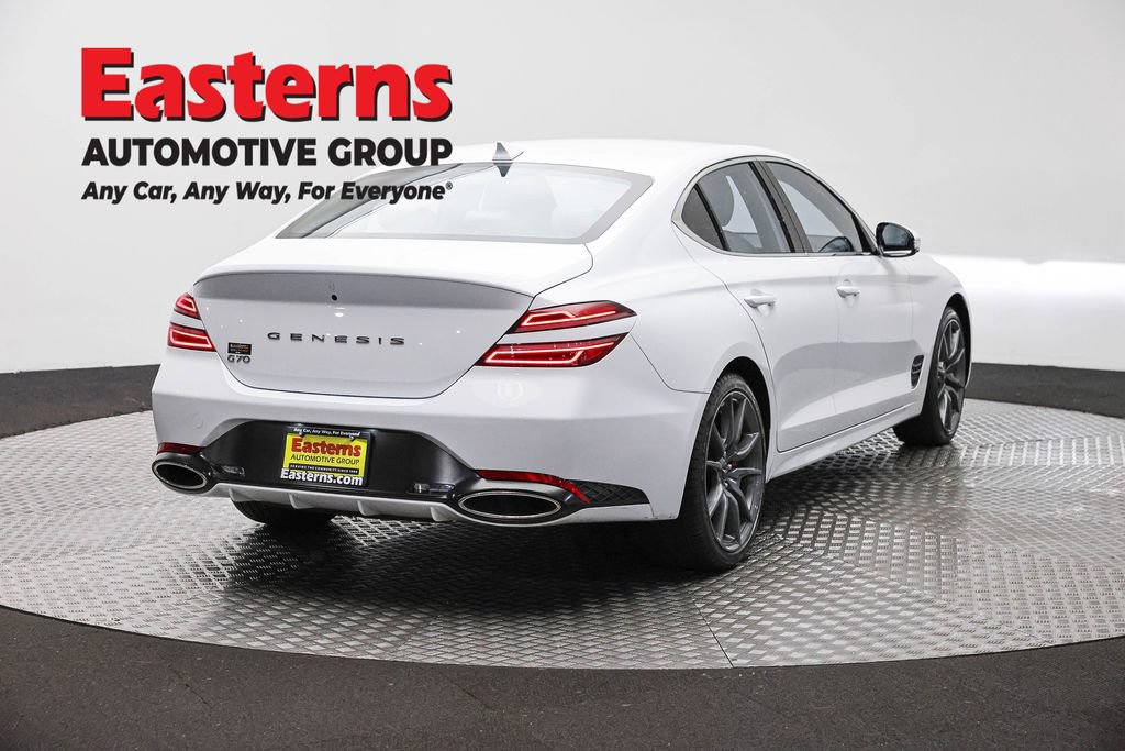 Used 2025 Genesis G70 2.5T RWD image 5